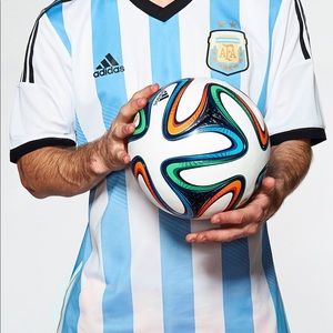 Meet your Posher, Eduardo